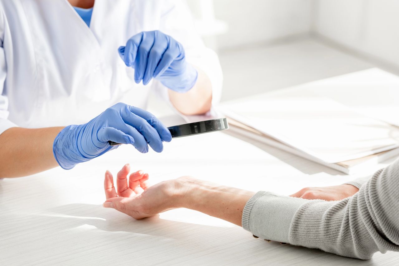 Illustration medicale - Les marges cliniques en dermatologie chirurgicale oncologique (cancers cutanés hors mélanome)